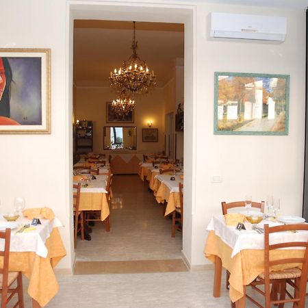 Hotel Caribe Viareggio Exterior foto