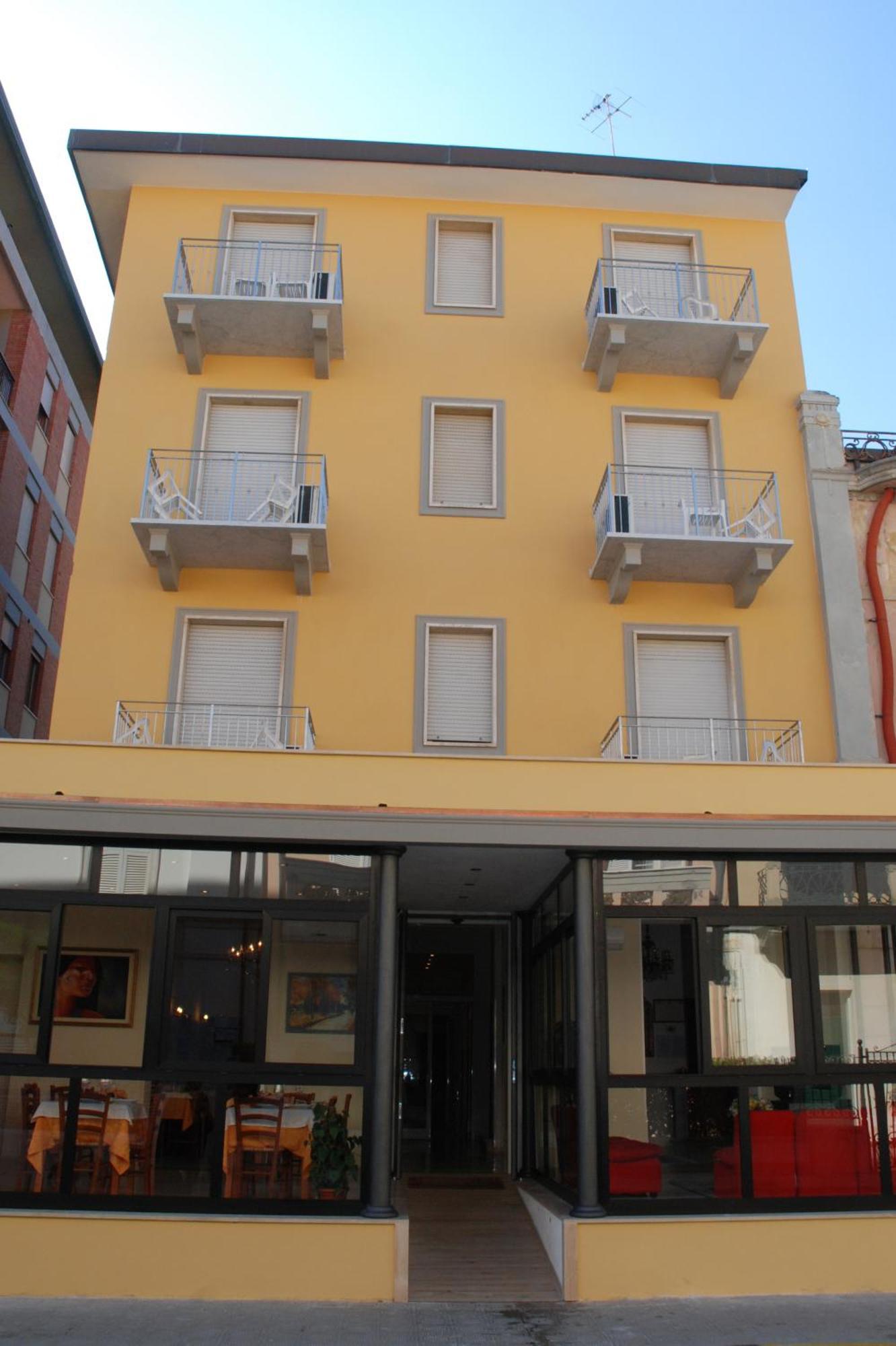 Hotel Caribe Viareggio Exterior foto