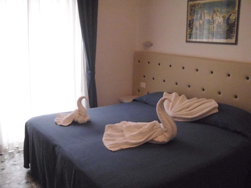 Hotel Caribe Viareggio Exterior foto